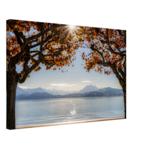 Herbst am Zugersee mit Sonnenstrahlen - Leinwand